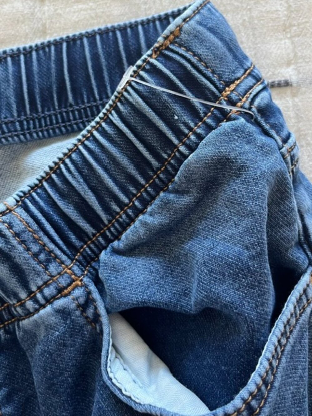 NWOT Gap Mid Rise Knit Denim Baggy Jeans | Size SP - Picture 9 of 10